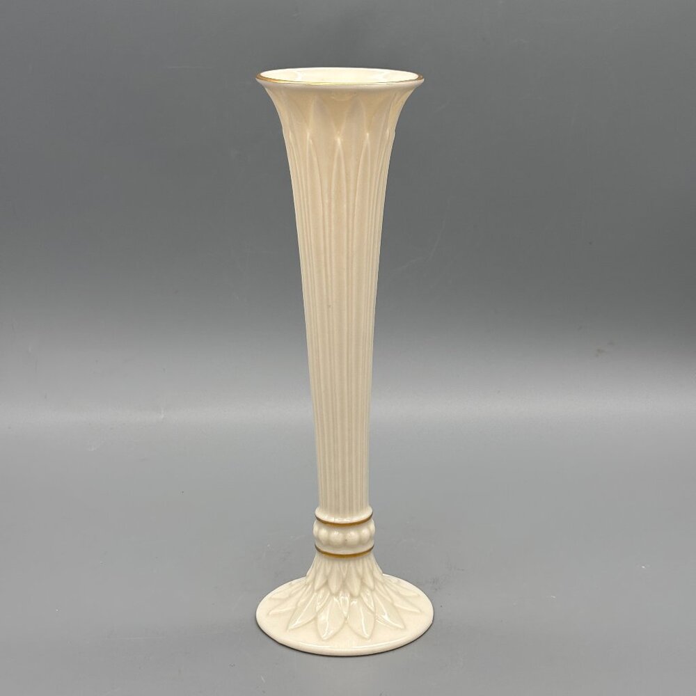 Lenox Tivoli Fluted Porcelain with Gold Trim Bud Vase 2152B
